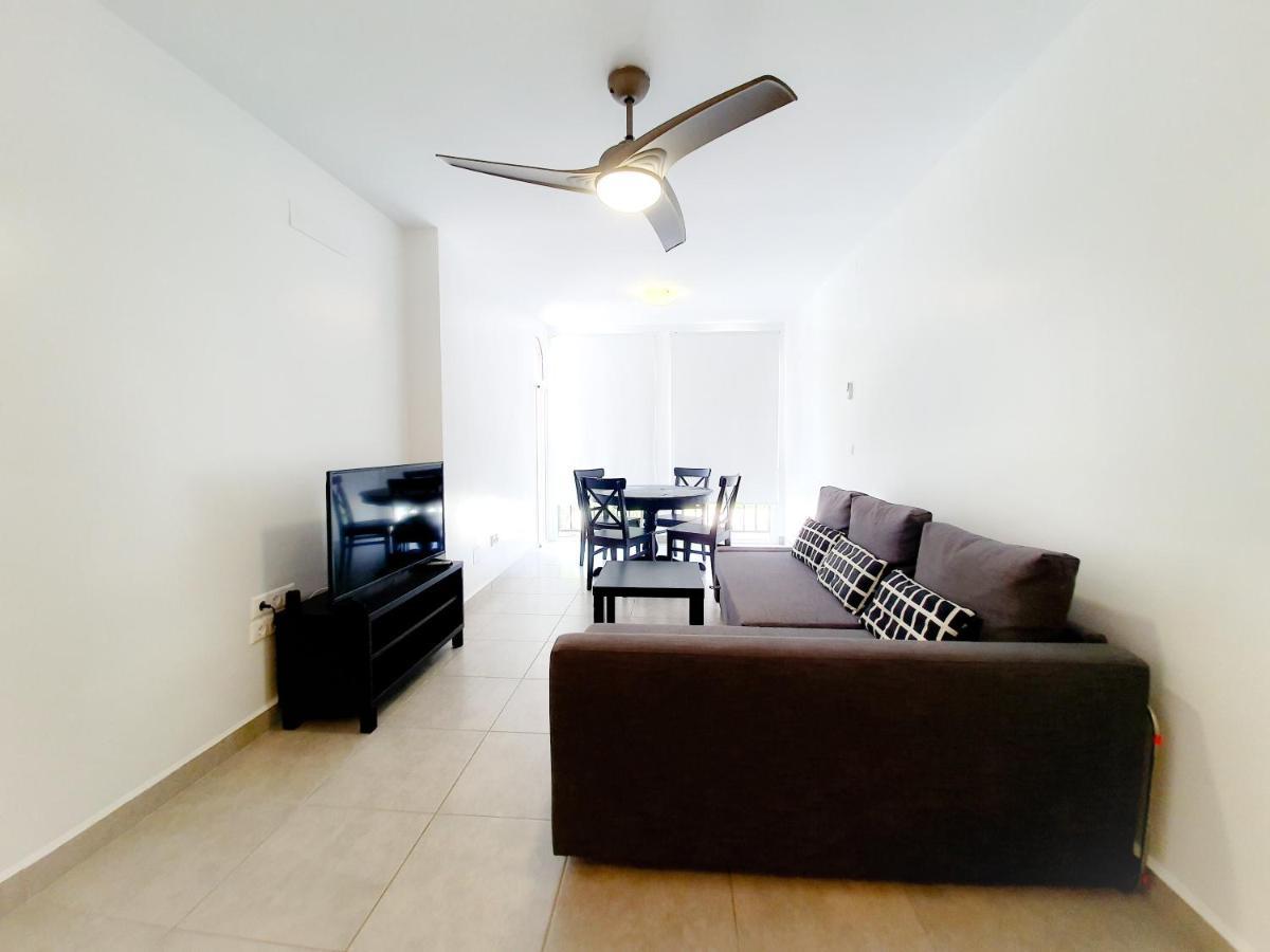 Best House Paola Torrevieja Luaran gambar